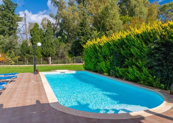 Thalia * Sami (Kefalonia)